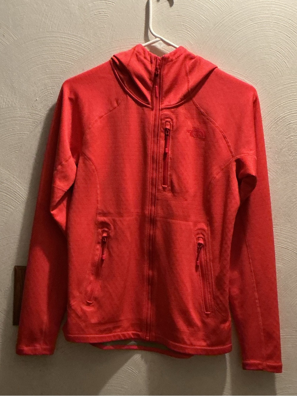 The North Face Women’s Hooded Zip Up Jacket. Size Small. Coral color.